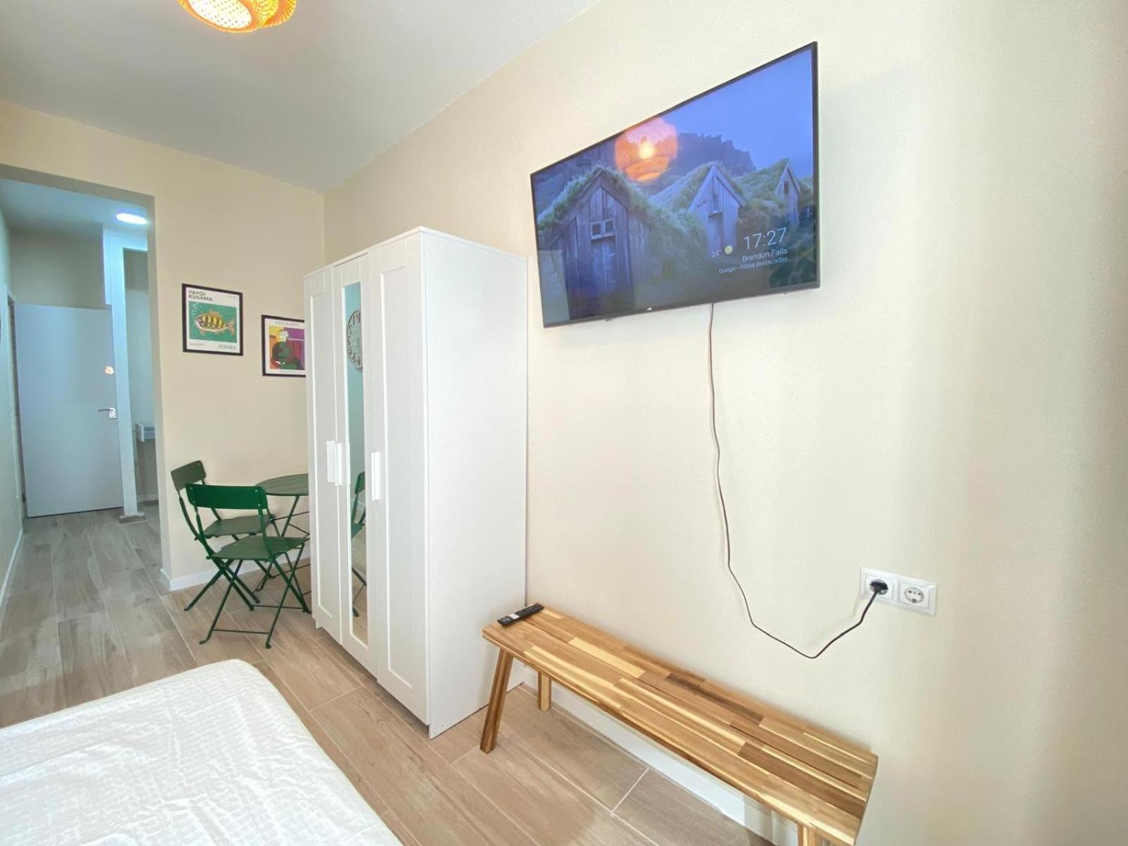 Estudios Gran Via Мадрид Екстериор снимка
