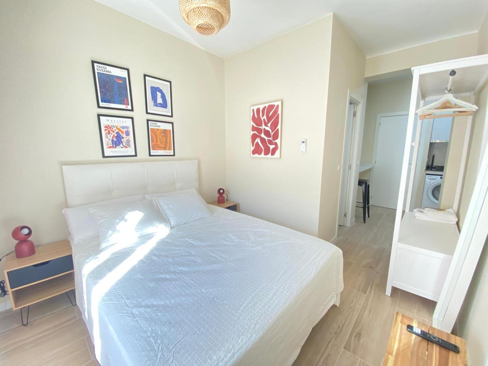 Estudios Gran Via Мадрид Екстериор снимка