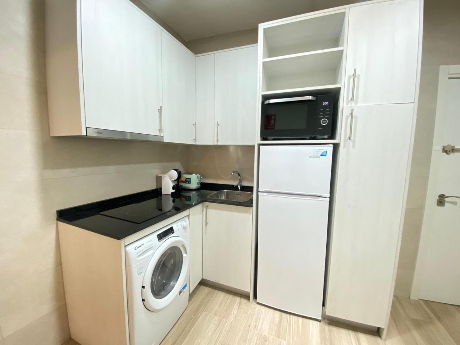 Estudios Gran Via Мадрид Екстериор снимка
