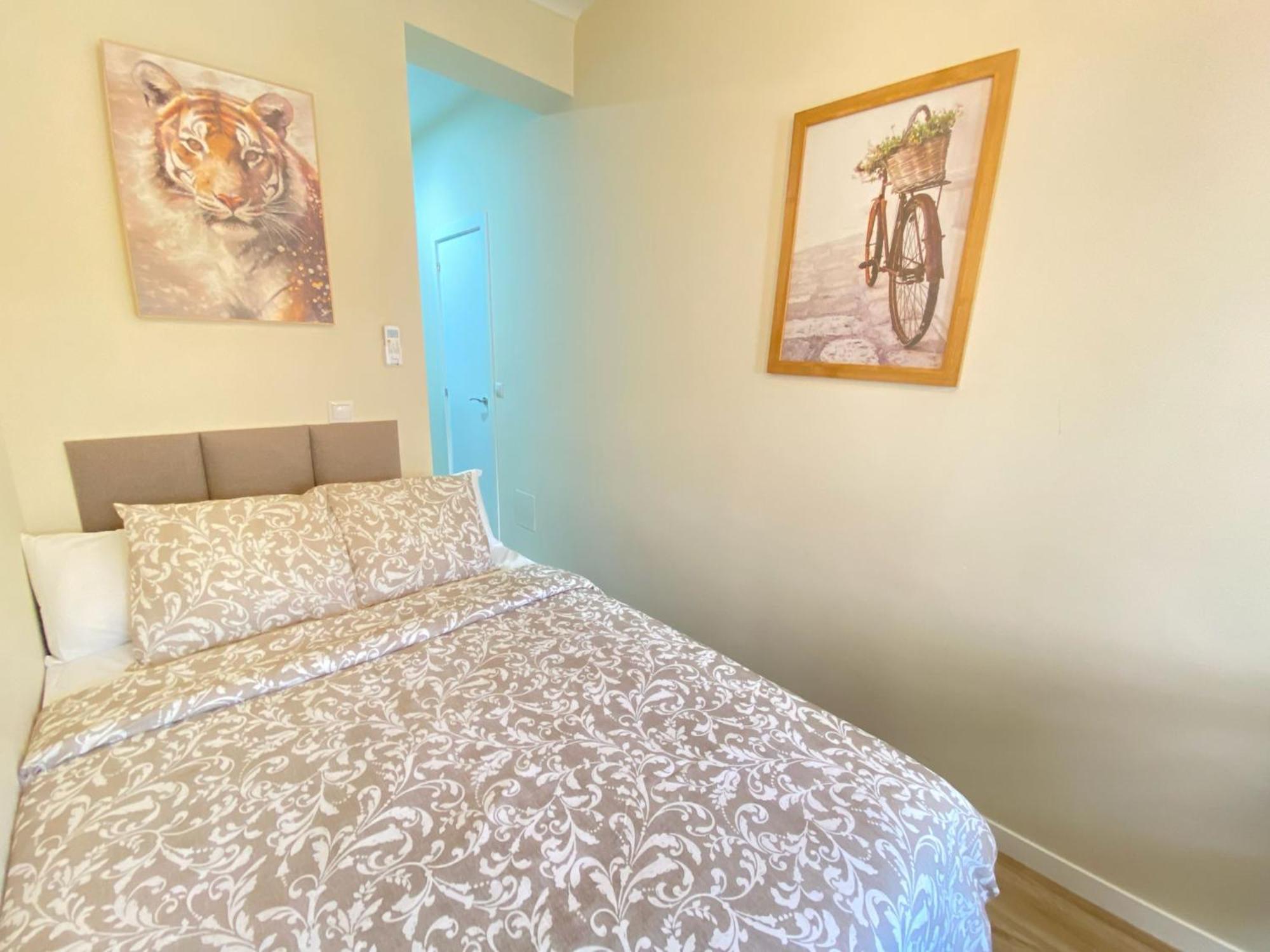 Estudios Gran Via Мадрид Екстериор снимка
